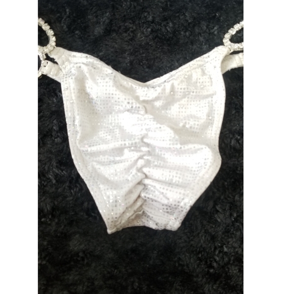 Custom Competition Bikini - Picture 2 of 5